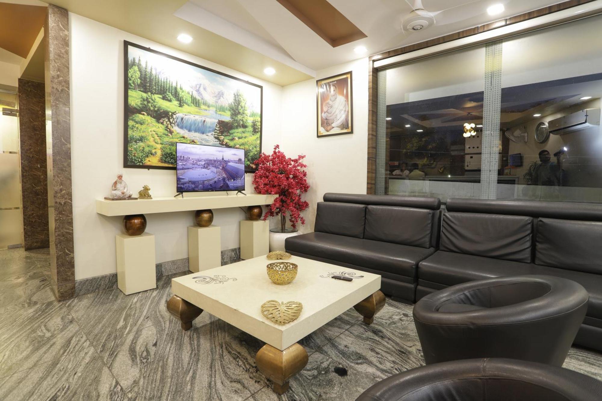 Hotel Razia Inn Hisar Exterior photo
